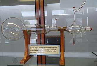 Cathode ray tube with electrical deflection.