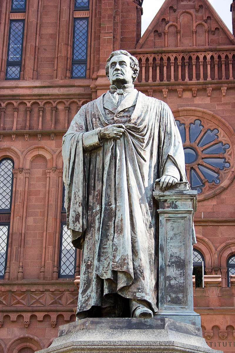 Statue of Henry before Smithsonian Institution