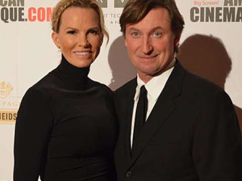 Janet and Wayne Gretzky in December 2013
