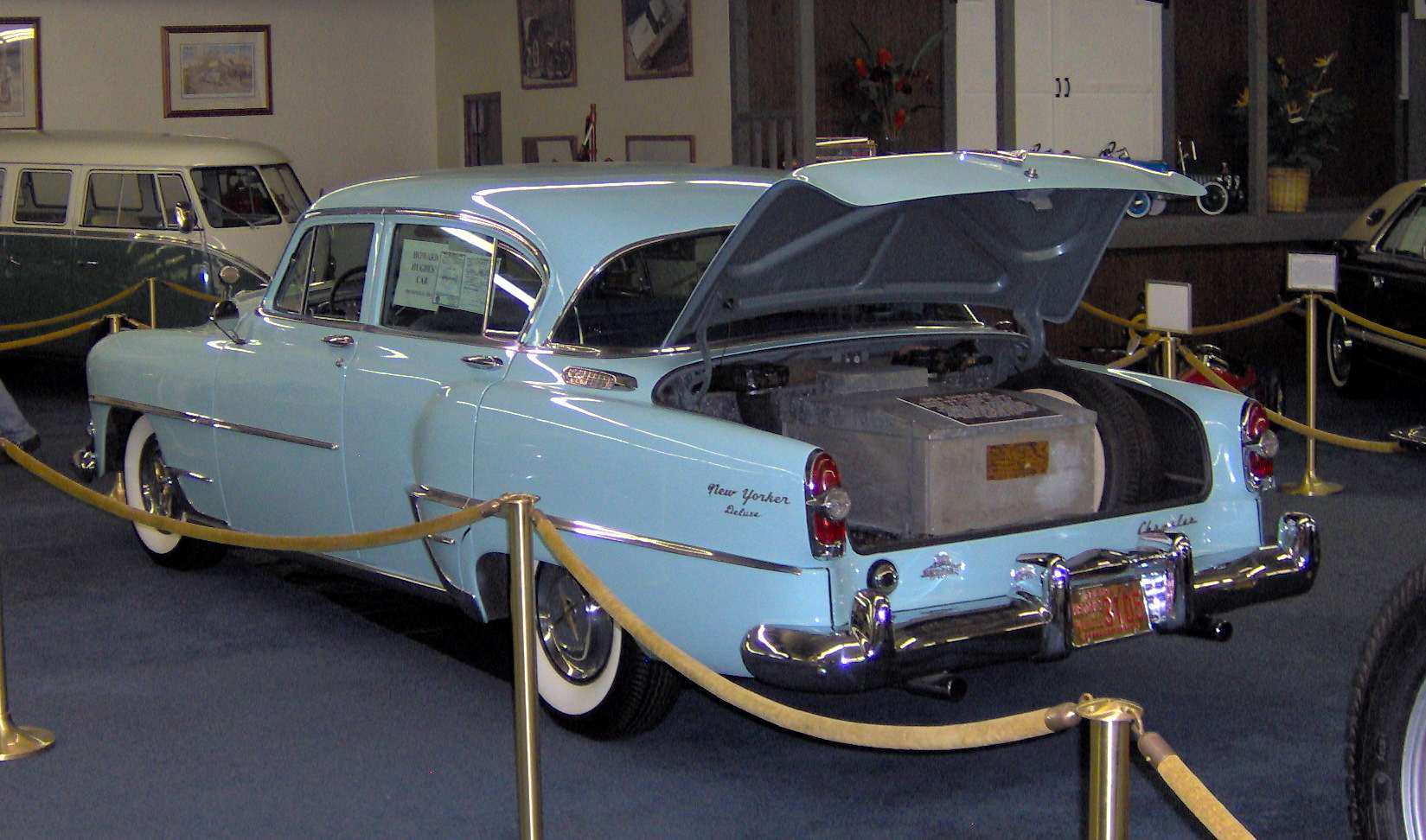Hughes had this 1954 Chrysler New Yorker equipped with an aircraft-grade air filtration system that took up the entire trunk.