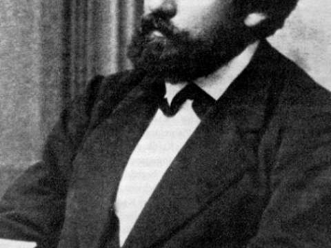 Wilhelm Dilthey, the young Heidegger was influenced by Dilthey's works
