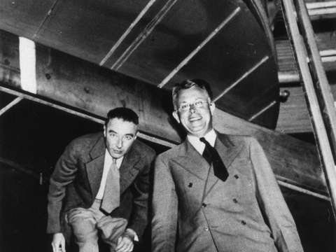 Lawrence (right) with Robert Oppenheimer at the 184-inch cyclotron