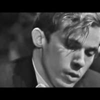 Glenn Gould and Leonard Bernstein: Bach's Keyboard Concerto No. 1 (I) in D minor