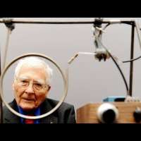 We should give up on saving the planet - James Lovelock