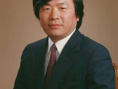 Tonegawa early in his tenure at MIT