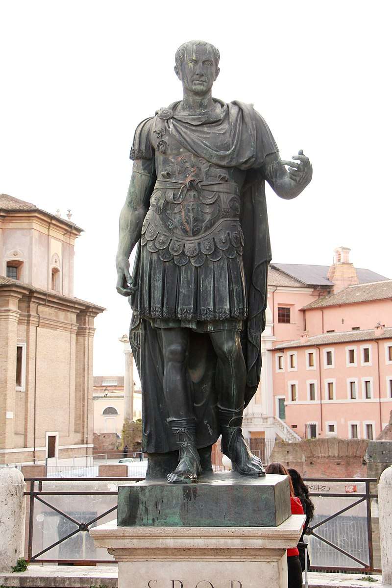 Statue of Julius Caesar, Via dei Fori Imperiali, Rome