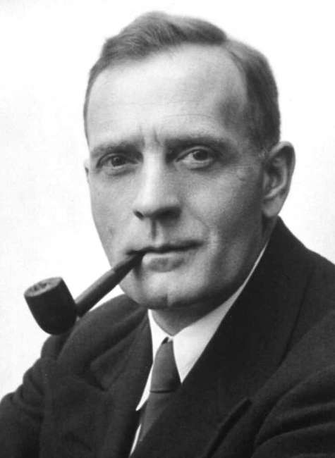 Today in science: Edwin Hubble and the expanding universe