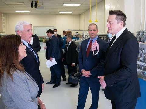 Musk with US Vice President Mike Pence in 2020 at the Kennedy Space Center shortly before the SpaceX Crew Dragon Demo-2 launch