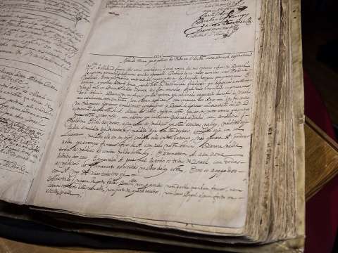 Ban in Portuguese of Baruch Spinoza by his Portuguese Jewish synagogue community of Amsterdam, Amsterdam, 6 Av 5416 (27 July 1656).