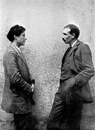 Painter Duncan Grant (left) with Keynes in 1912