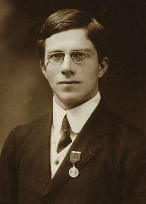 An image of Ronald Fisher in 1913