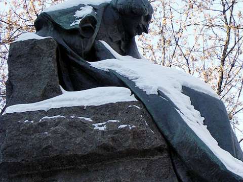 The first Gogol memorial in Russia (an impressionistic statue by Nikolay Andreyev, 1909).