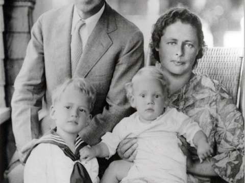 Image of Pitirim Sorokin and his wife along with his two sons in 1934.