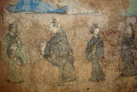 A Western Han (202 BC – 9 AD) fresco depicting Confucius and Laozi, from a tomb of Dongping County, Shandong, China