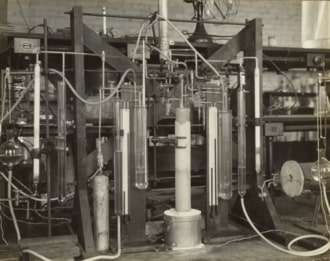 Apparatus for investigating the Phase Rule of an iron-nitrogen system, U.S. Fixed Nitrogen Research Laboratory, 1930