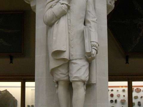 Newton statue on display at the Oxford University Museum of Natural History