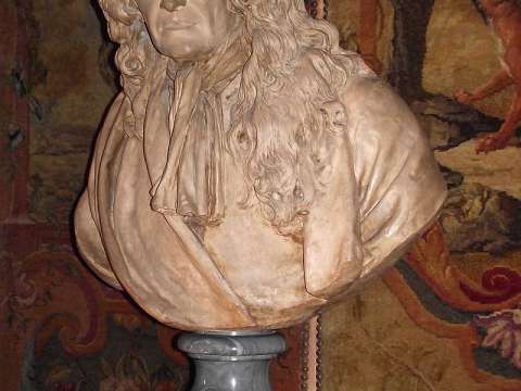 Jean-Antoine Houdon's bust of the fabulist at Vaux-le-Vicomte