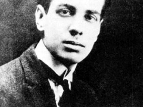 Borges in 1921.