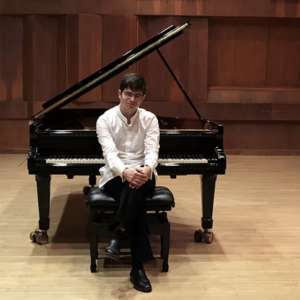 Meet the Artist – Ariel Lanyi, pianist