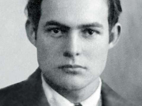 In France, Fitzgerald became close friends with writer Ernest Hemingway.