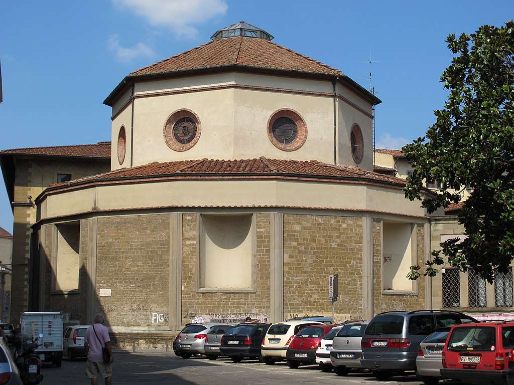 Brunelleschi's rotunda from Santa Maria degli Angeli. Only the lower wall remains of his original design.