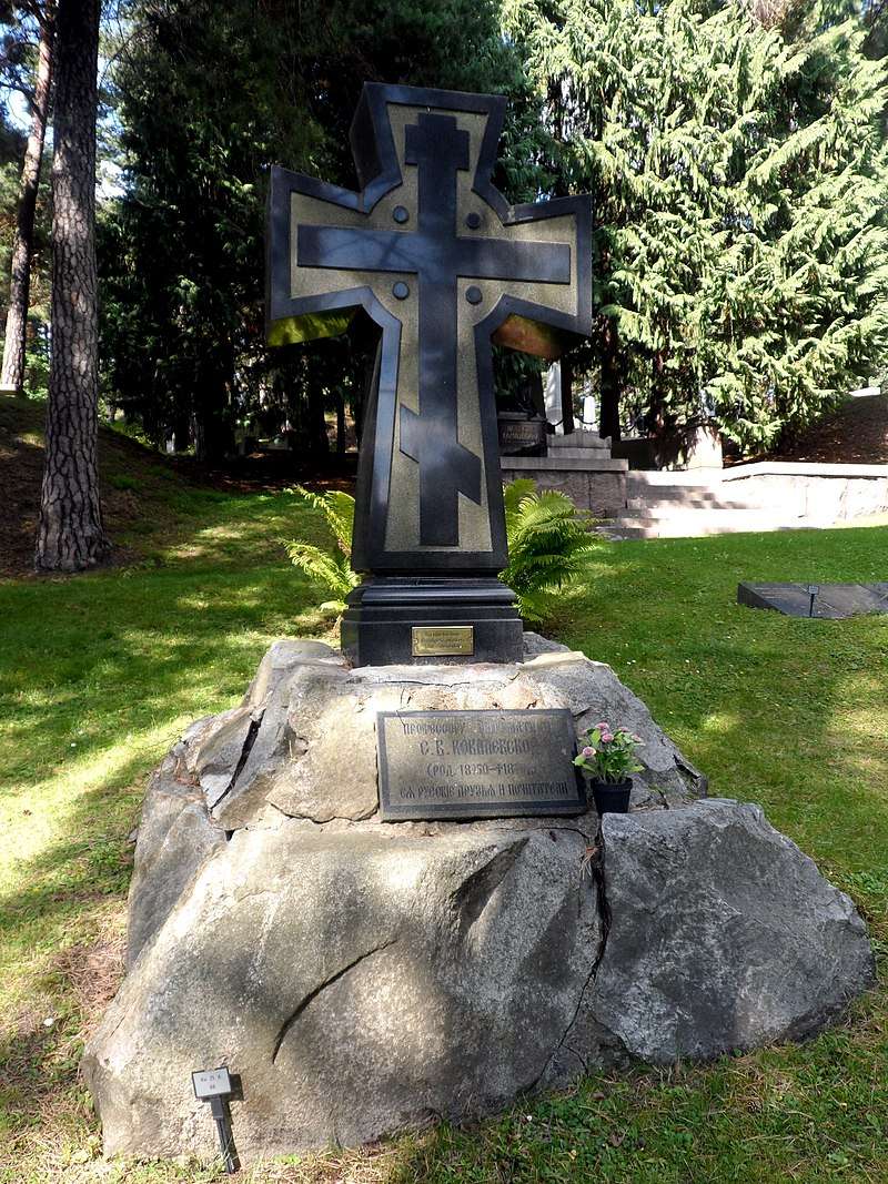Kovalevskaya's grave, Norra begravningsplatsen