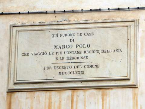 Plaque on Teatro Malibran, which was built upon Marco Polo's house