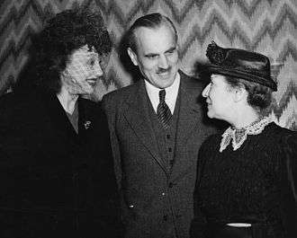 Meitner with actress Katharine Cornell and physicist Arthur Compton on 6 June 1946
