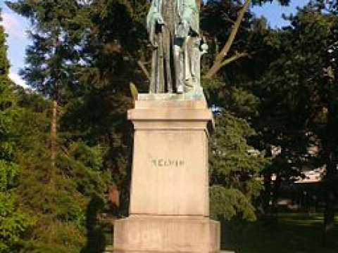 Statue of Kelvin; Belfast Botanic Gardens