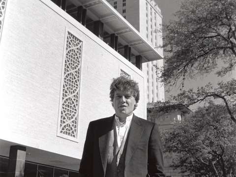 Tom Stoppard, whose archive resides at the Harry Ransom Center, on The University of Texas at Austin campus in 1996. Image courtesy of Harry Ransom Center.