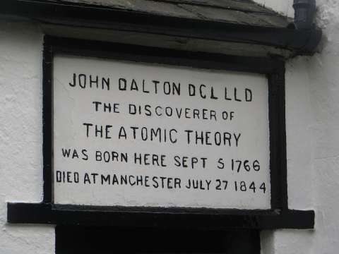 Historical plaque marking birthplace of John Dalton