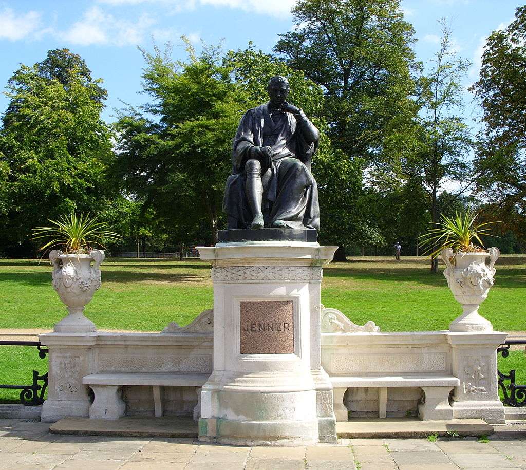 Bronze statue of Jenner in Kensington Gardens, London