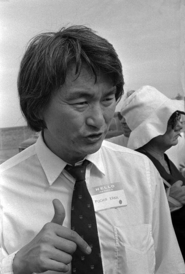 Kaku, protesting at Cape Canaveral demonstration, 1987