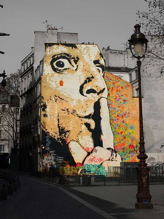 Dali's portrait mural