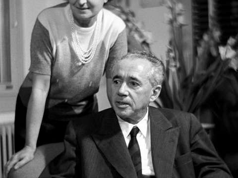 Giulio Natta with wife in the 1960s