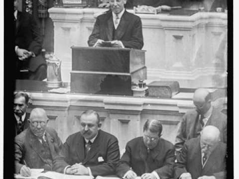Wilson giving his first State of the Union address, the first such address since 1801