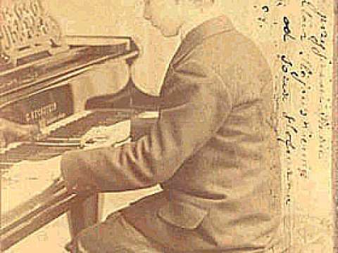 Hofmann as a young man at the keyboard