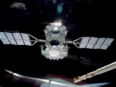 The Compton Gamma Ray Observatory released into Earth's orbit in 1991
